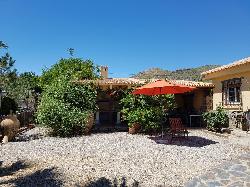 Villa en la vega del pueblo