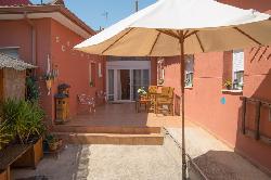 Casa Guadalupe 2: Comodidad y Accesibilidad para Grupos en el Ebro